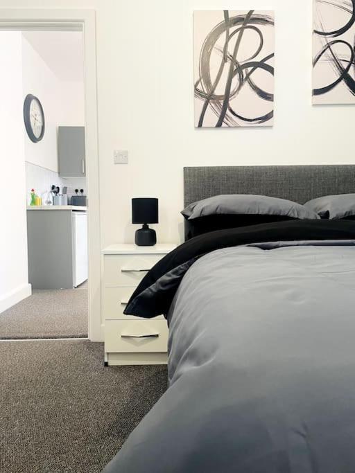 #10Bs 1 Bed Serviced Apartment Derby Ngoại thất bức ảnh